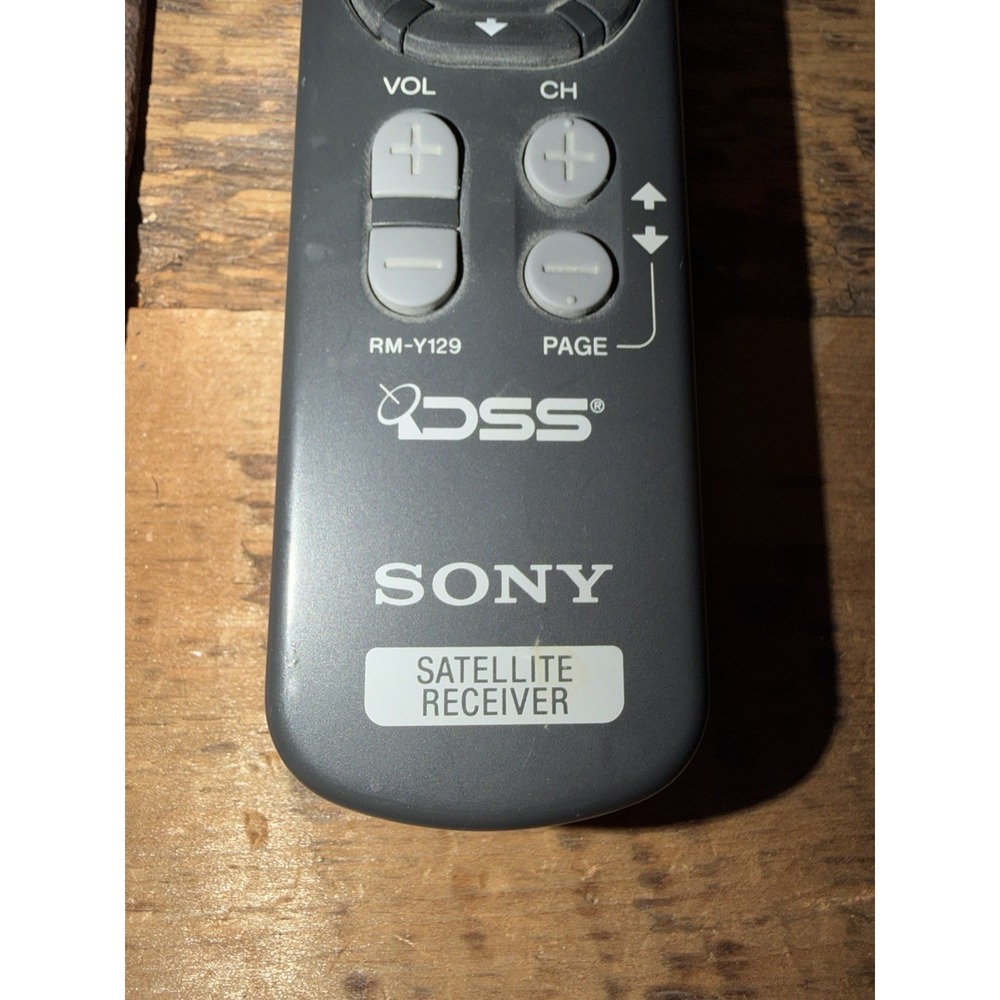 Genuine Sony RM-Y129 TV Remote Control Tested Works - Picture 2 of 3